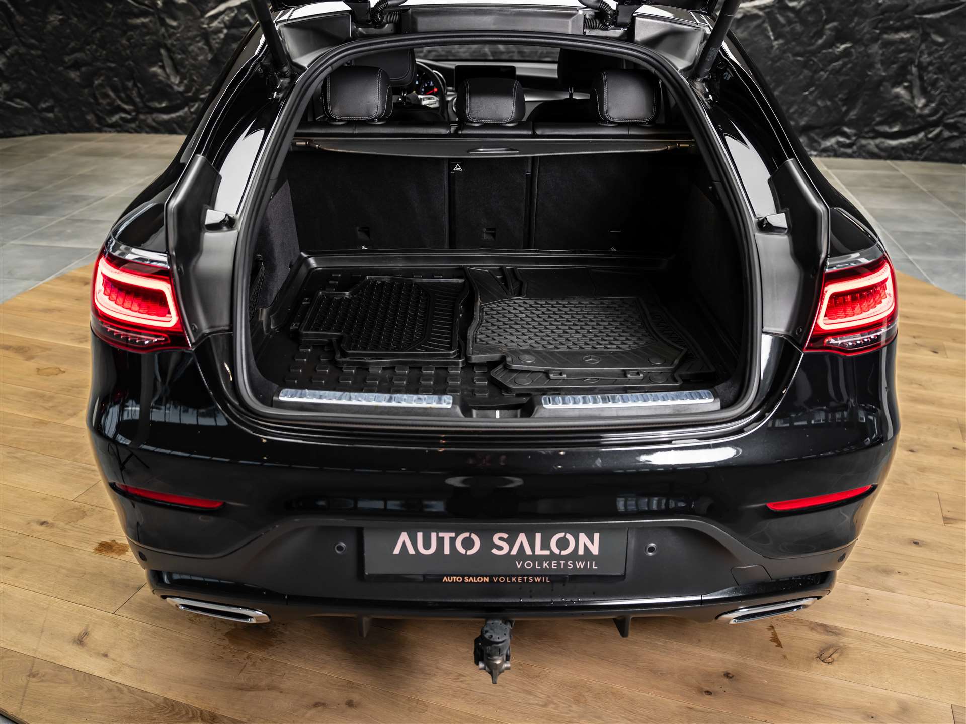 MERCEDES-BENZ GLC Coupé 300 d AMG Line 4Matic 9G-Tronic *Anhängerkupplung*-image-49