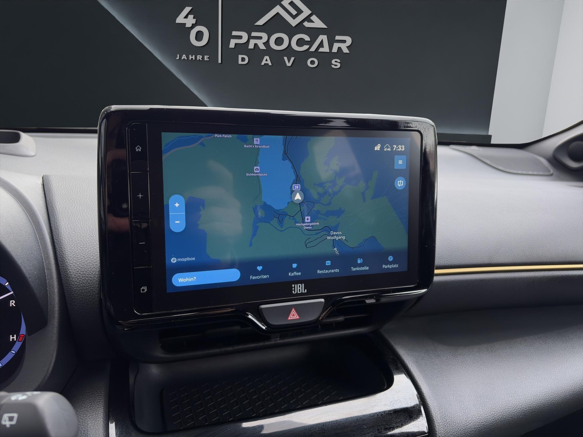 TOYOTA Yaris Cross 1.5 VVT-i HSD Premiere Edition AWD-i-image-12