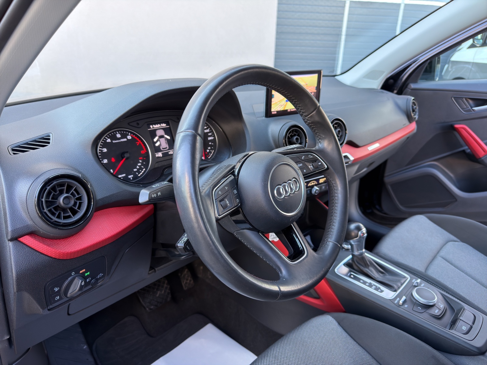 AUDI Q2 1.4 TFSI S-tronic-image-24