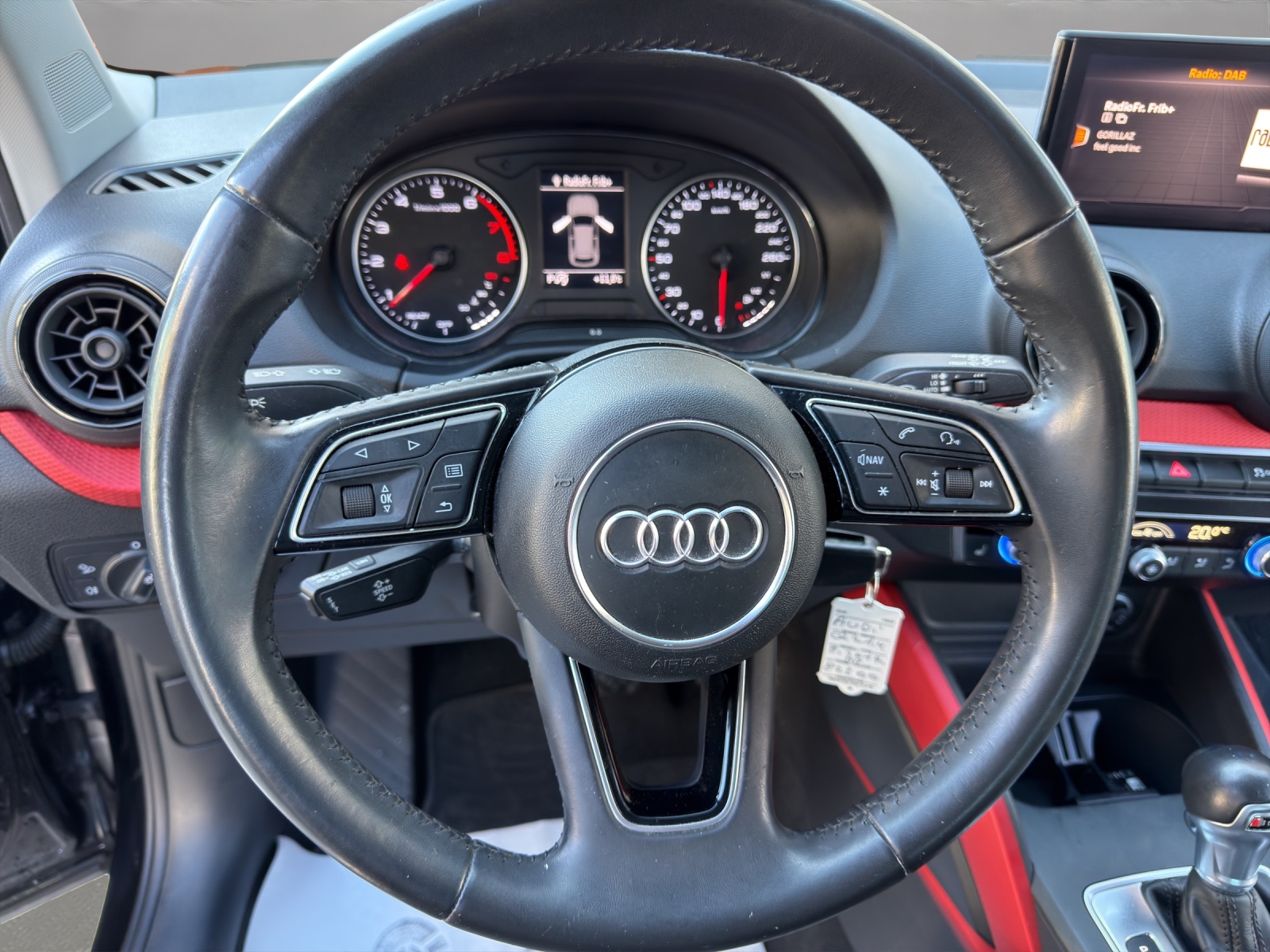 AUDI Q2 1.4 TFSI S-tronic-image-9