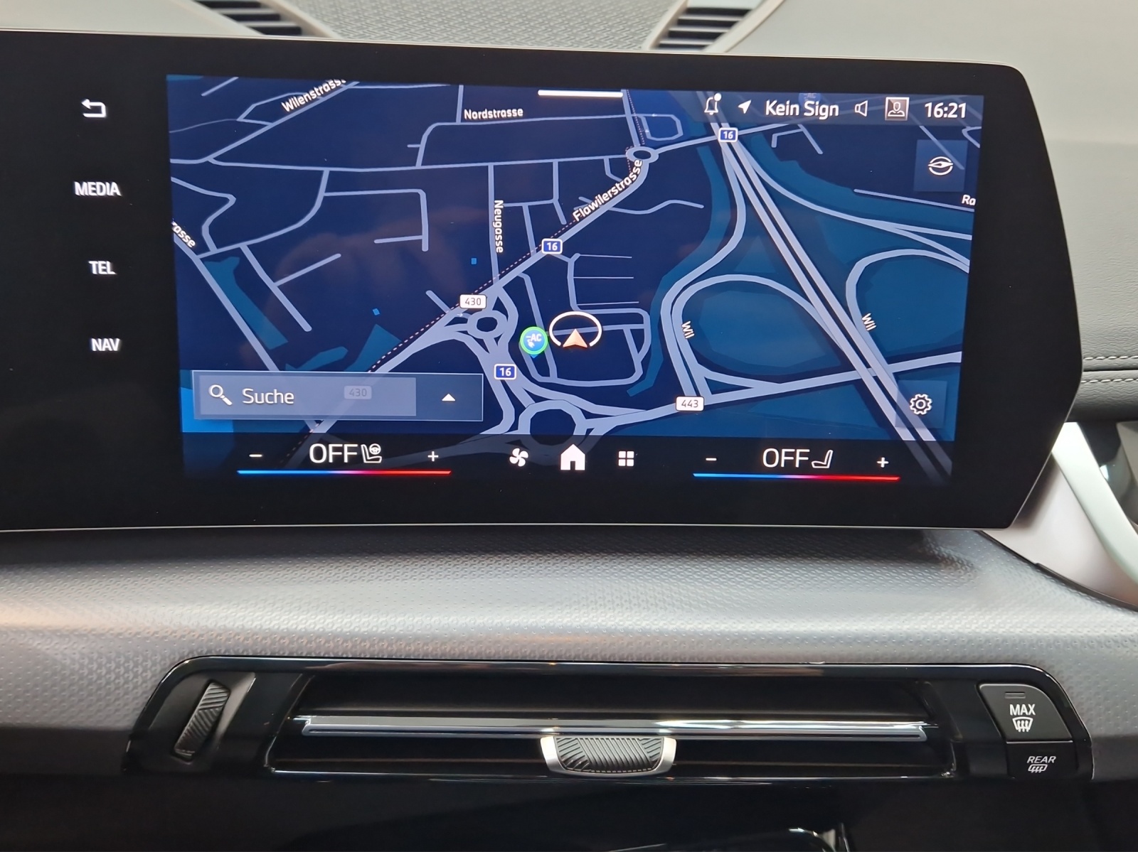 BMW X1 xDrive 30e M Sport Pro-image-11