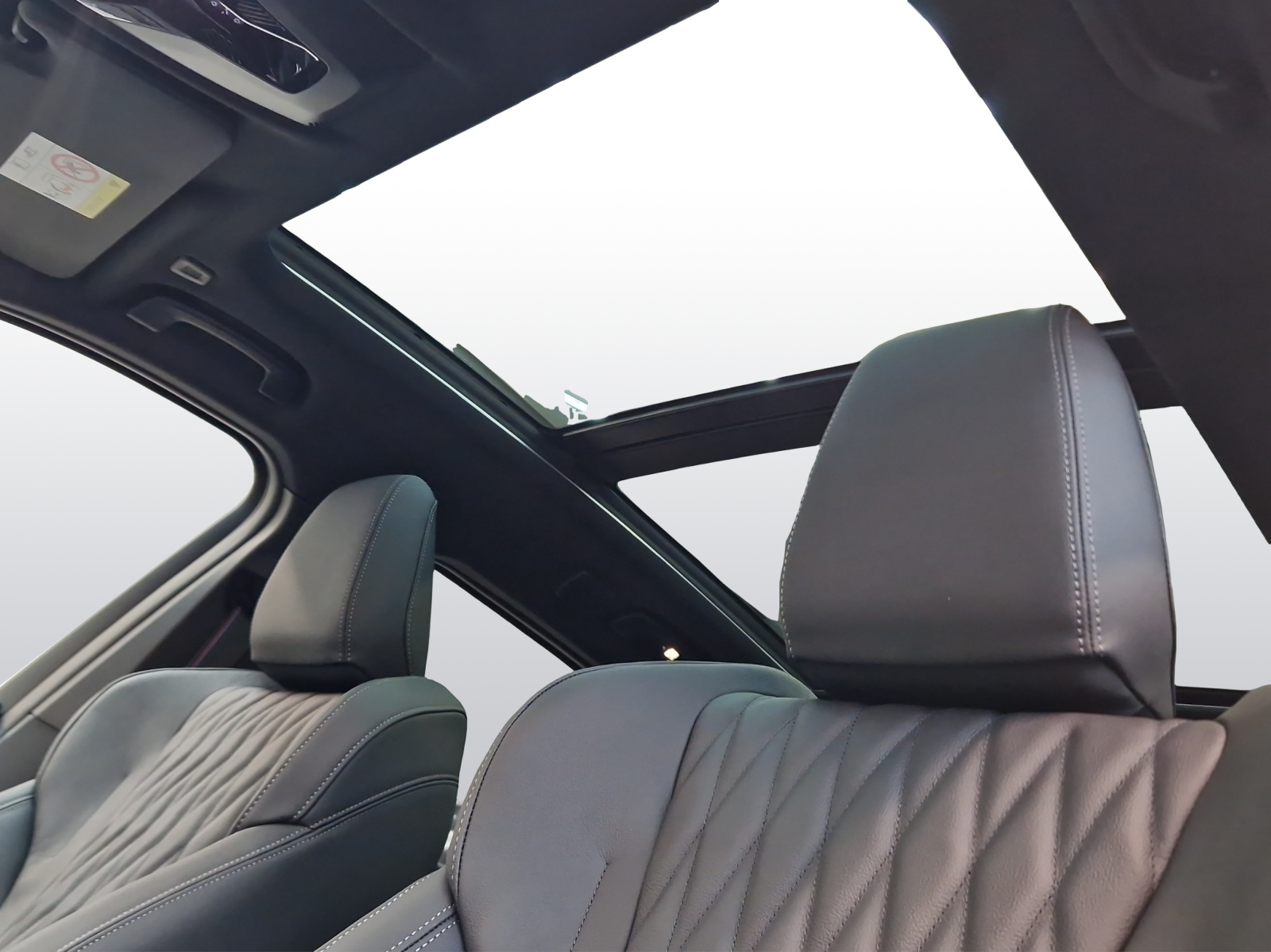 BMW X1 xDrive 30e M Sport Pro-image-13