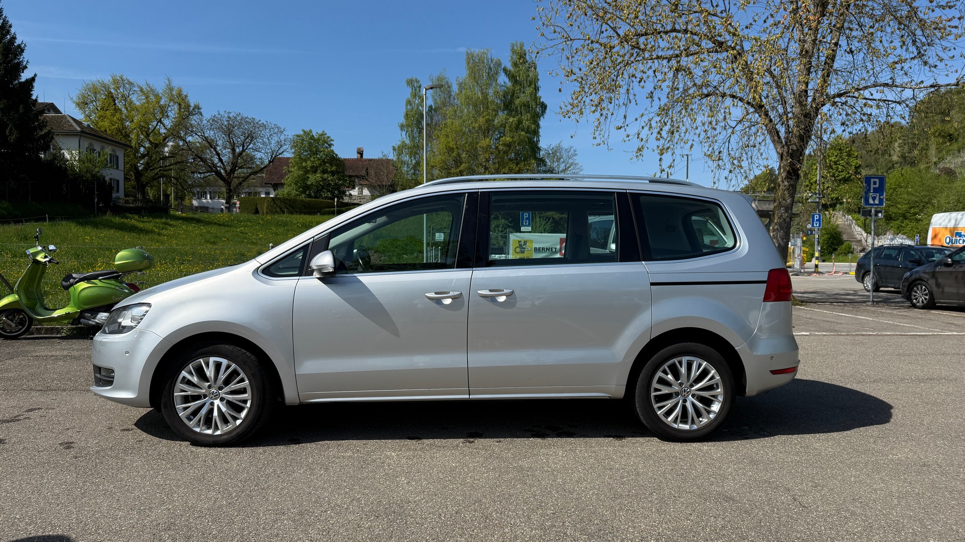 VW 2.0 TDI BlueMT Highl. DSG-image-1