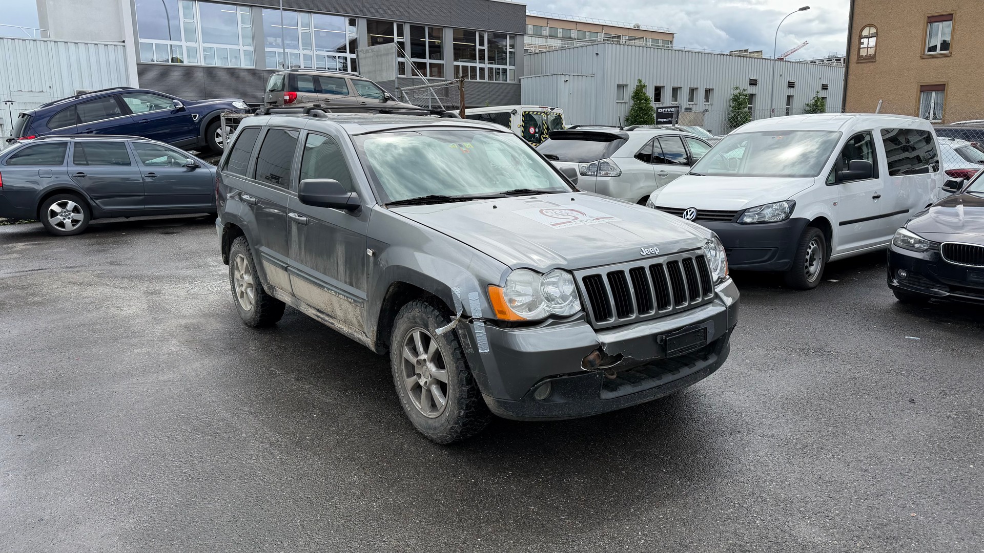 JEEP Grand Cherokee 3.0 CRD Laredo Automatic-image-1