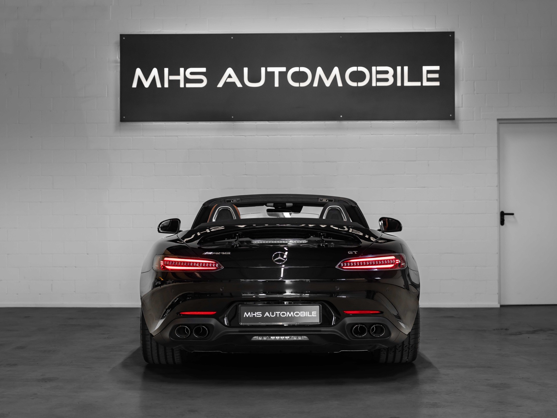 MERCEDES-BENZ AMG GT Roadster Speedshift DCT-image-4