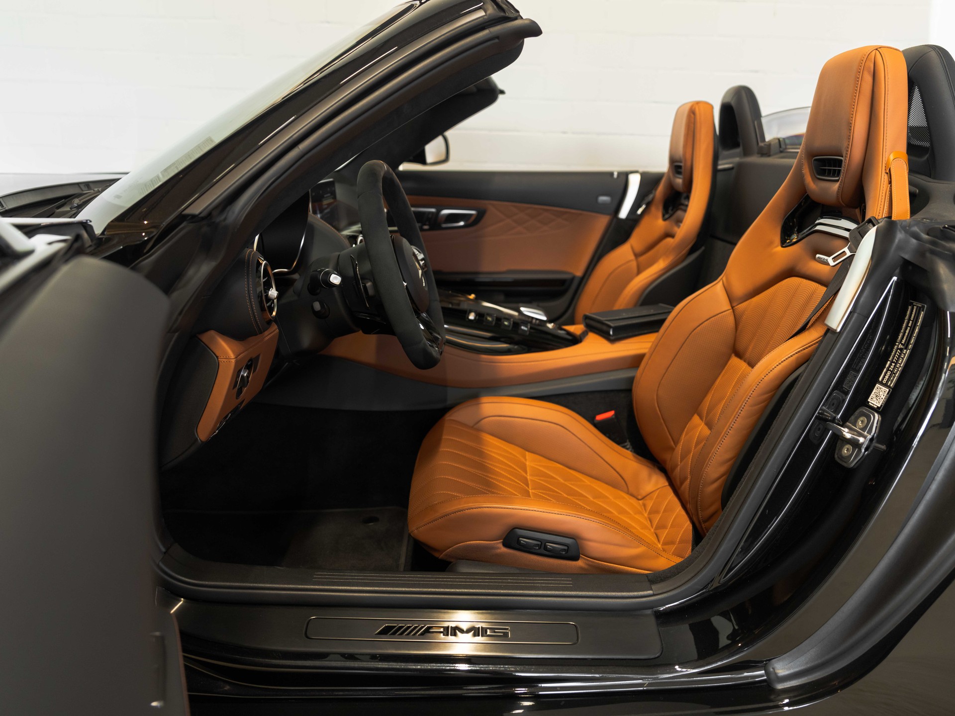 MERCEDES-BENZ AMG GT Roadster Speedshift DCT-image-11