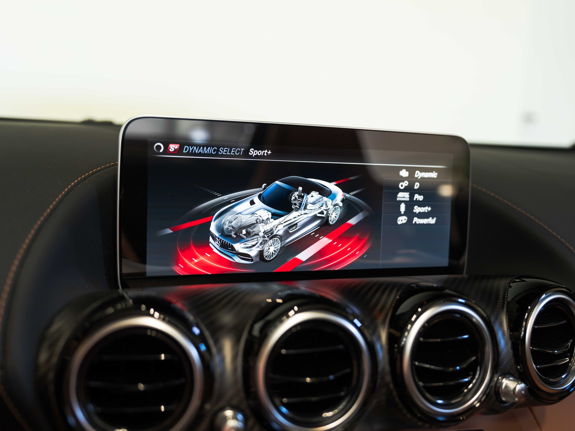 MERCEDES-BENZ AMG GT Roadster Speedshift DCT-image-43