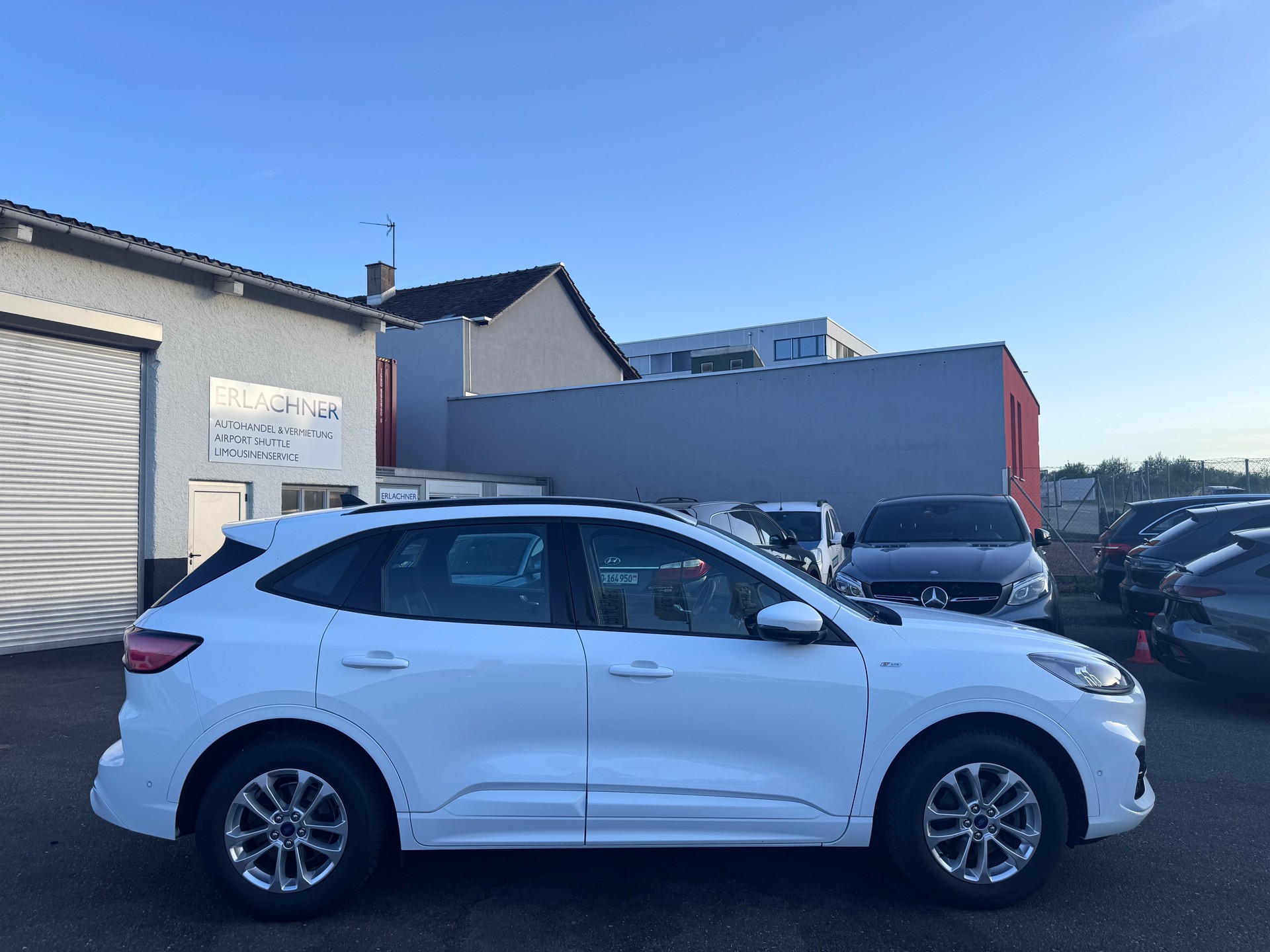 FORD Kuga 2.0 TDCi EcoBlue ST-Line 4WD Automat-image-4