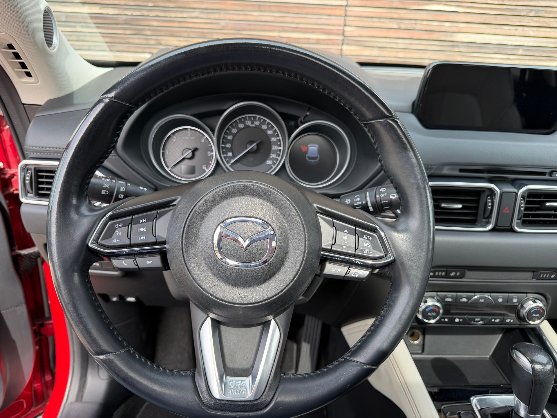 MAZDA CX-5 SKYACTIV-D 175 Revolution AWD Automat-image-5