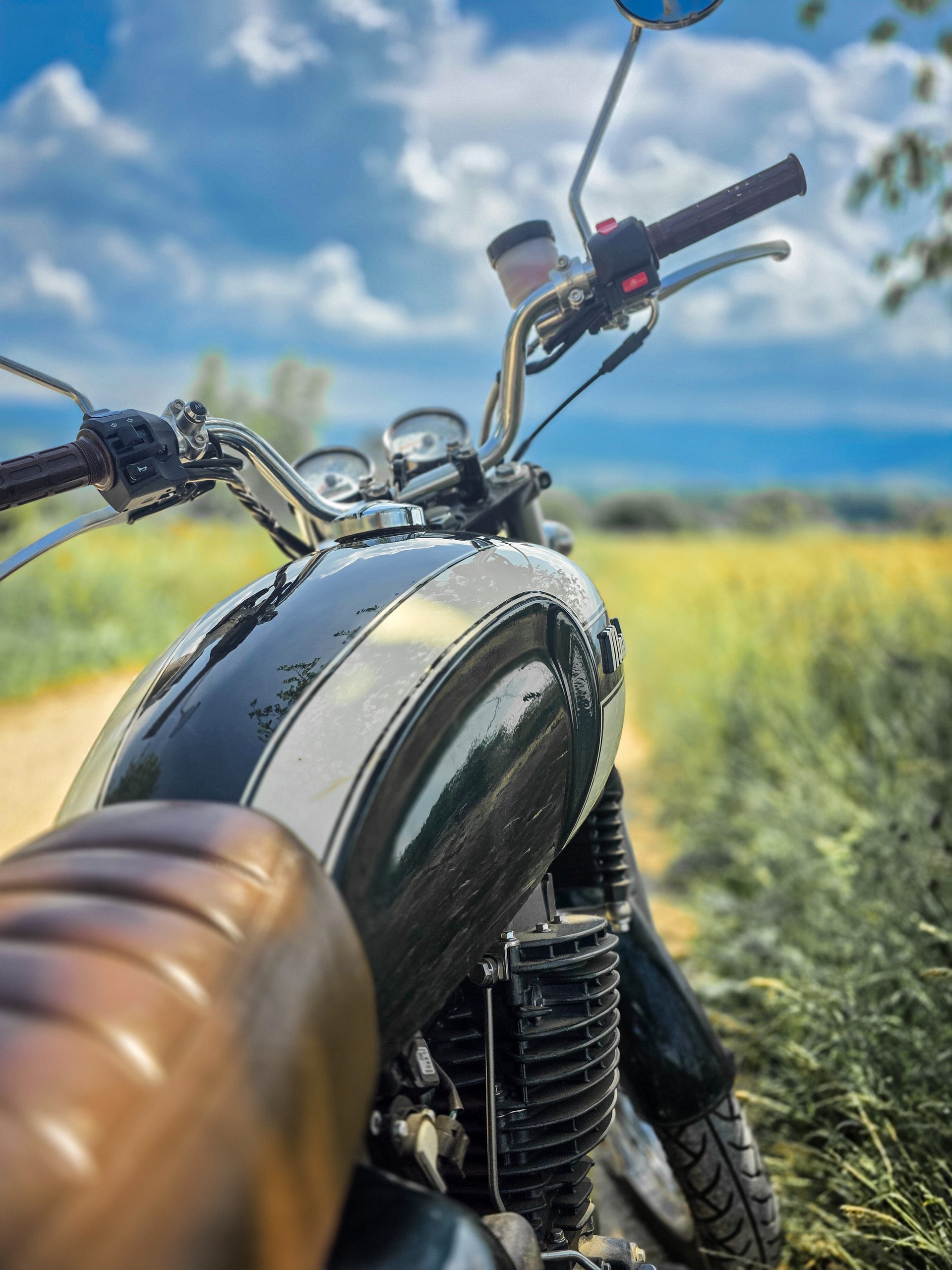 MASH 650 Six Hundred Classic