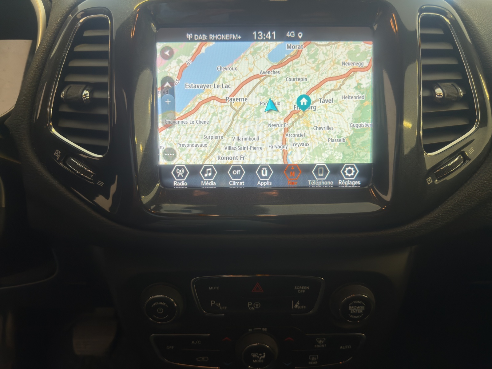 JEEP COMPASS 1.3 Limited 4xe-image-10