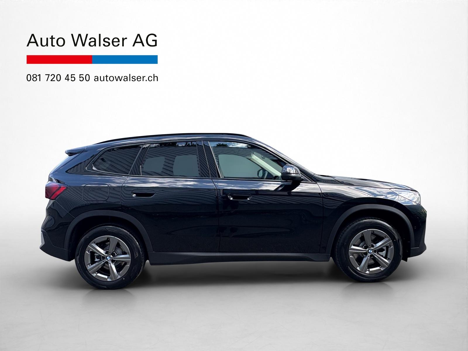 BMW X1 23i xDrive-image-5