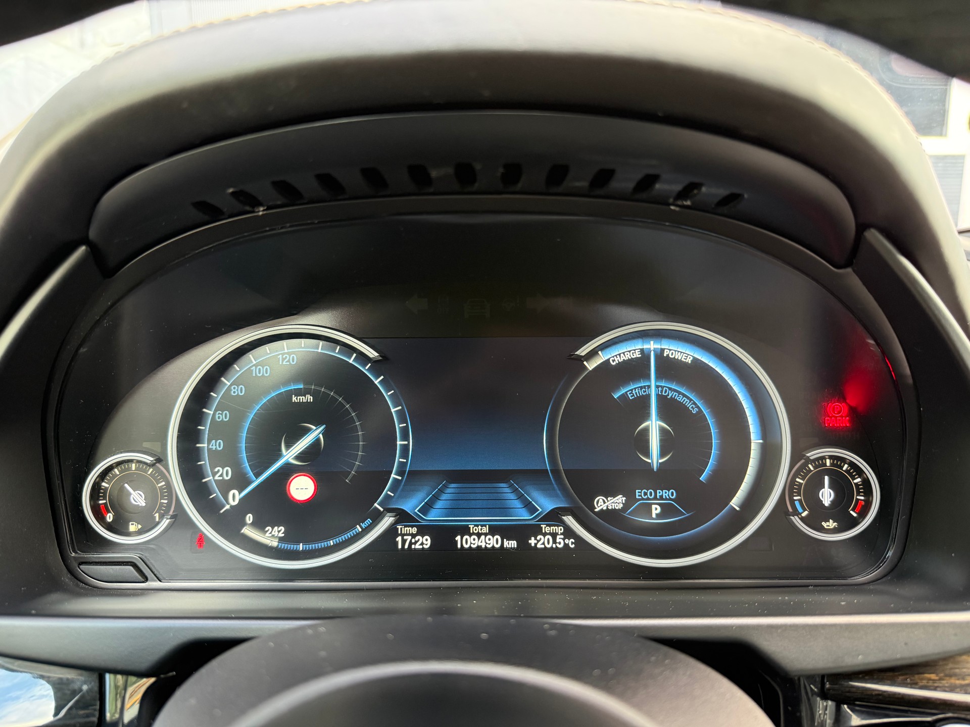 BMW X5 xDrive 35i Pack-M Steptronic-image-15
