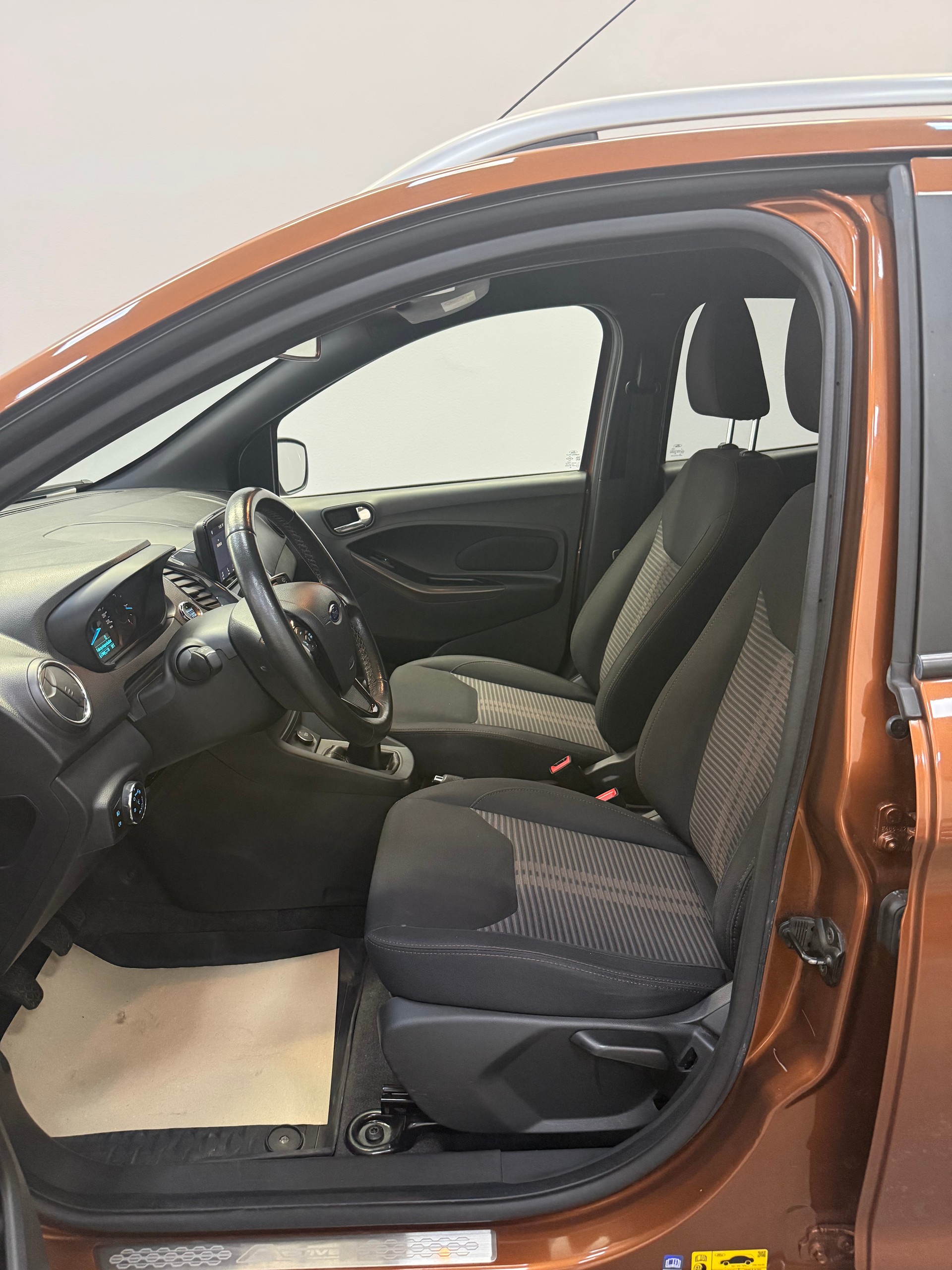 FORD KA+ 1.2 Ti-VCT Active-image-11
