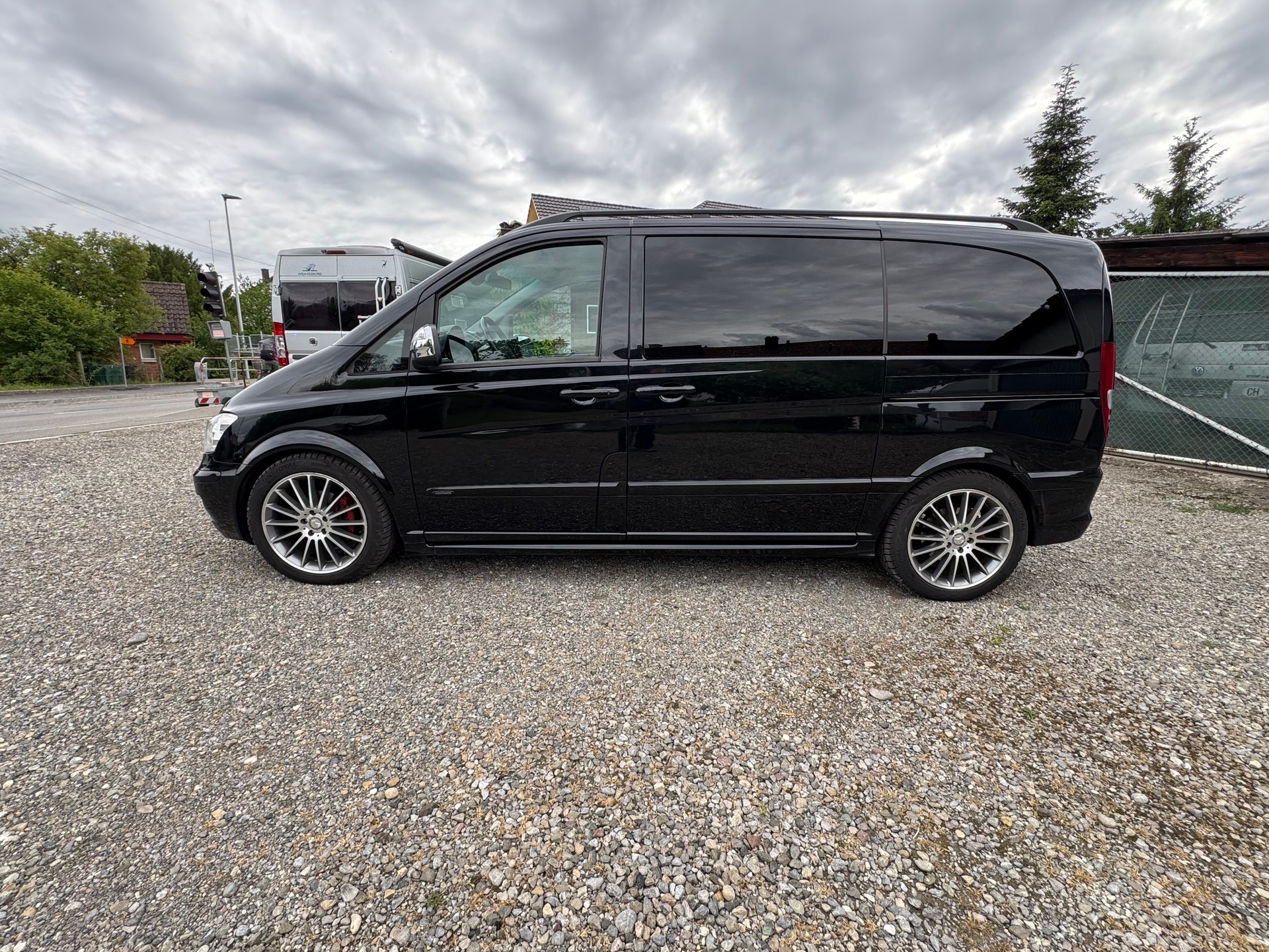 MERCEDES-BENZ 3.0 V6 CDI Ambiente 7 Plätzer-image-1