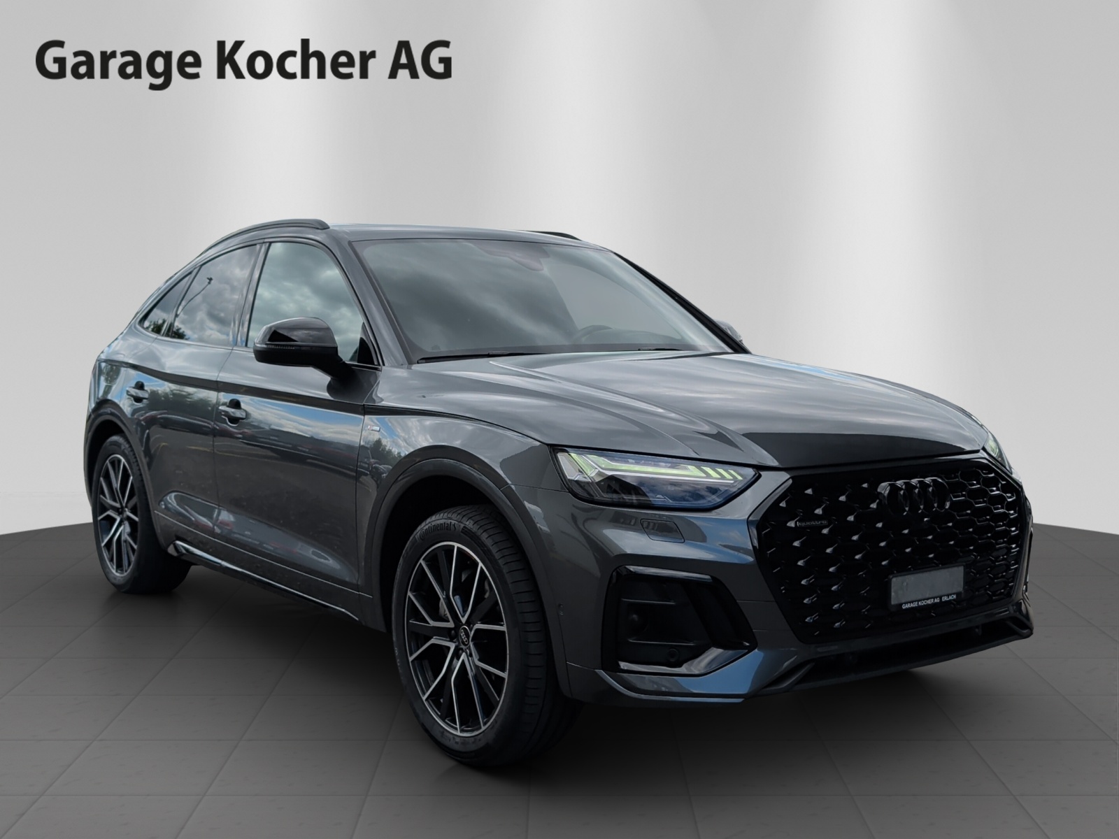 AUDI Q5 Sportback 45 TFSI Black Edition quattro S-tronic-image-6