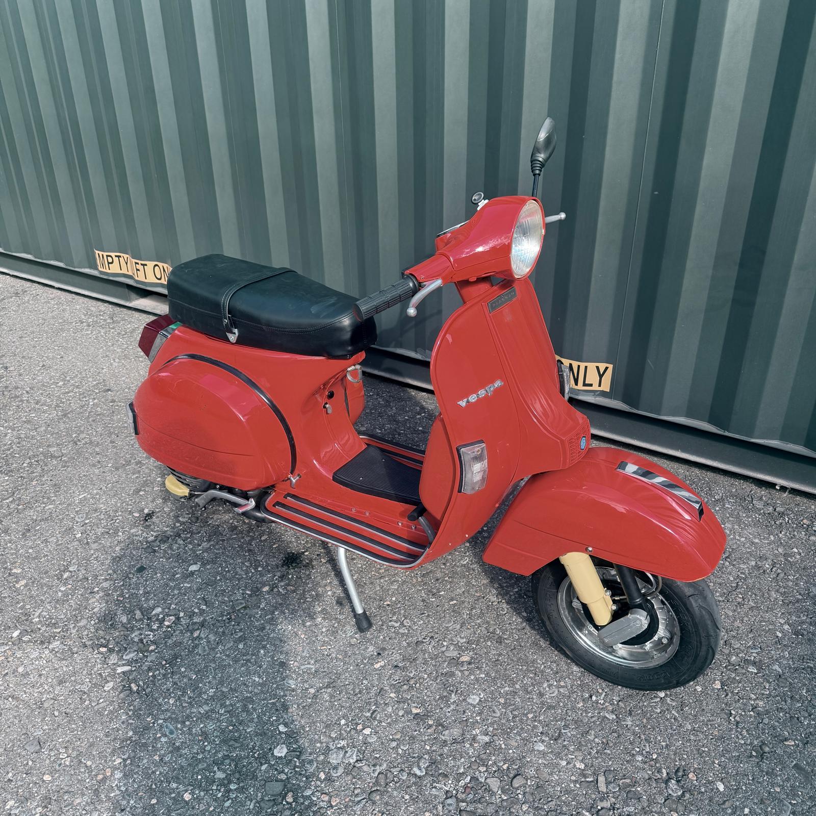 PIAGGIO PIAGGIO Vespa P 200 E-image-3