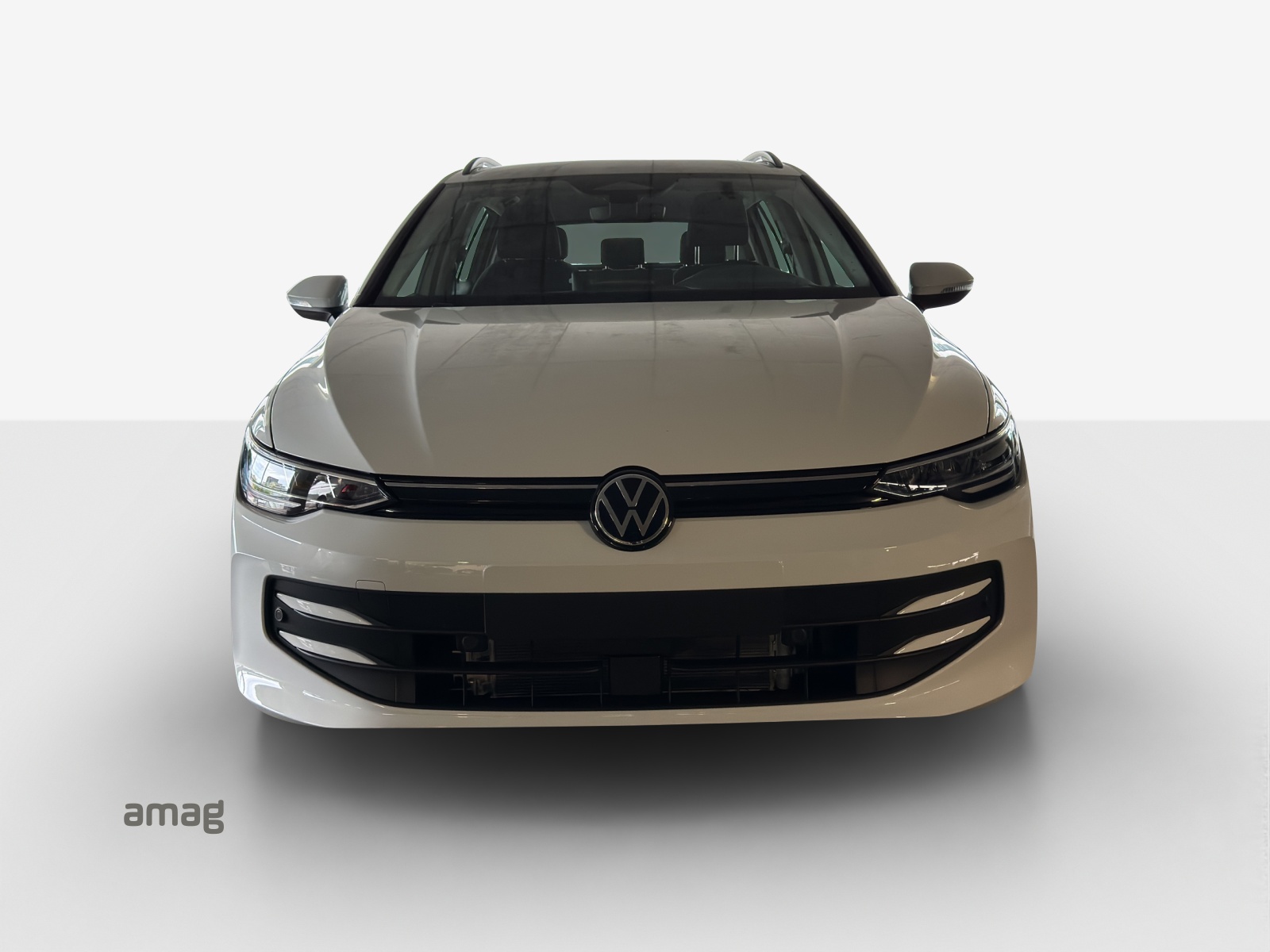 VW Golf Variant 1.5 eTSI mHEV Basis-image-6