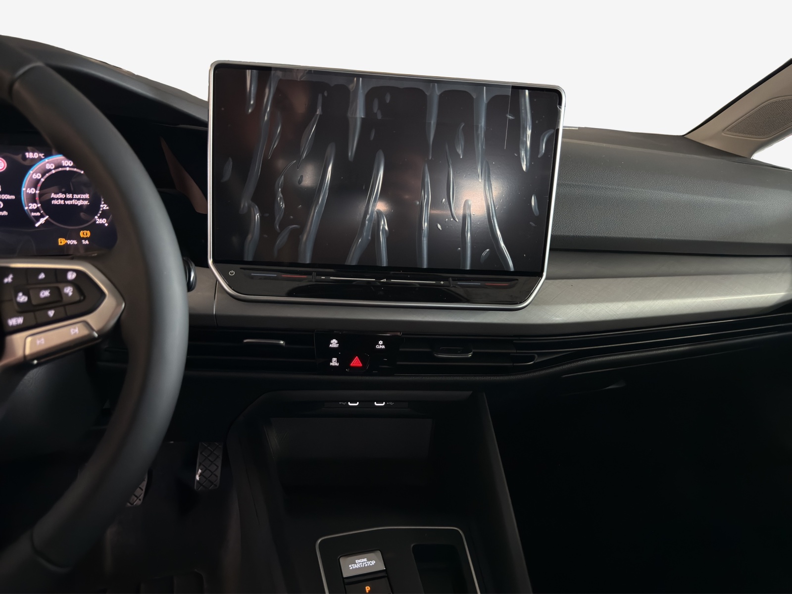 VW Golf Variant 1.5 eTSI mHEV Basis-image-10