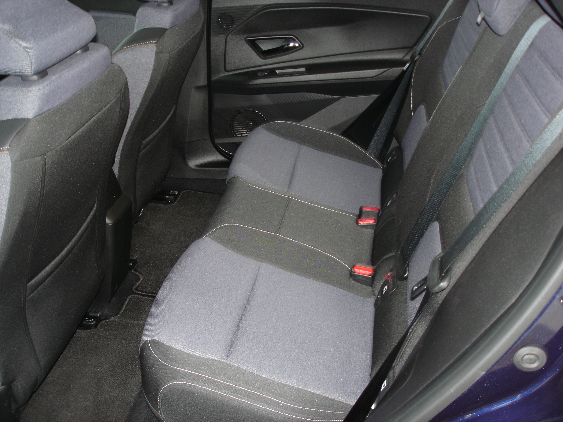 RENAULT R5 E-Tech Comfort Range 52 kWh Techno-image-6