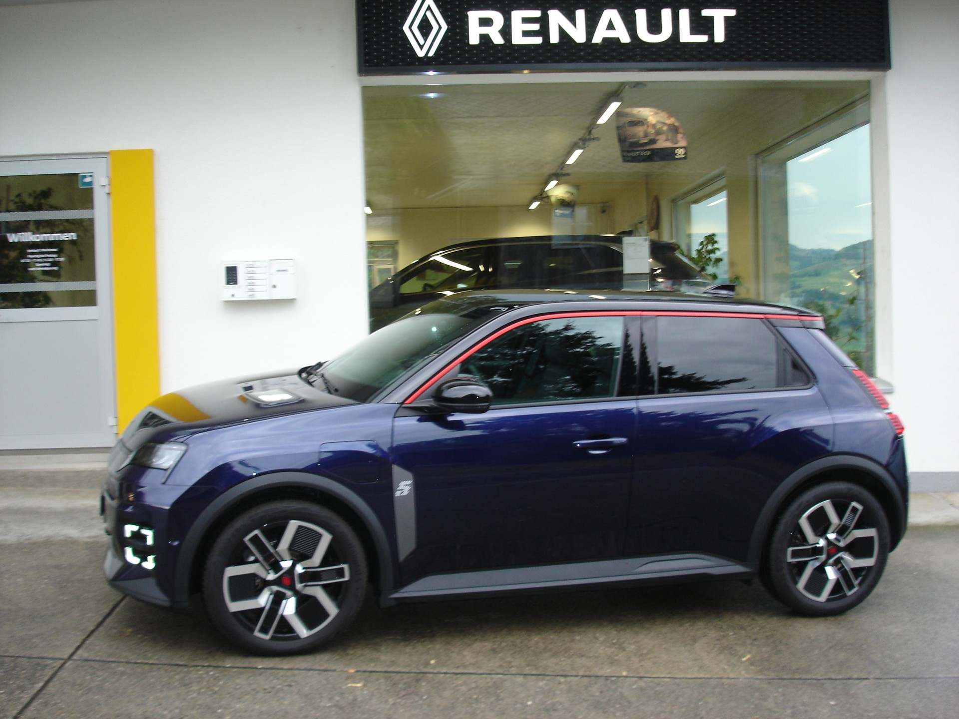 RENAULT R5 E-Tech Comfort Range 52 kWh Techno