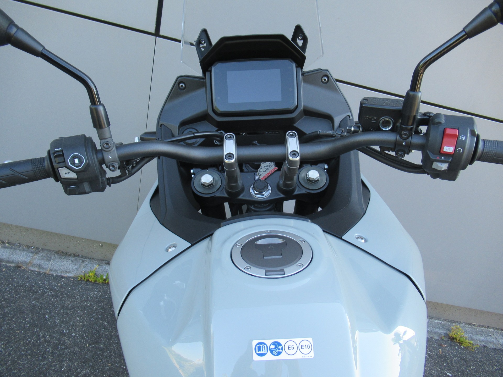 HONDA XL 750 Transalp Swiss Peaks-image-4