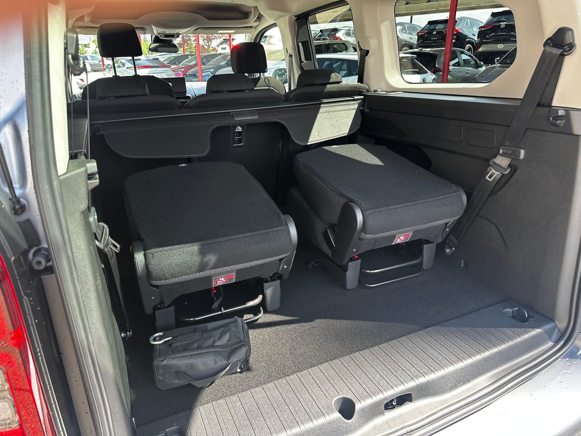 TOYOTA Proace City Verso L2 1.5 HDi 130 Style-image-6