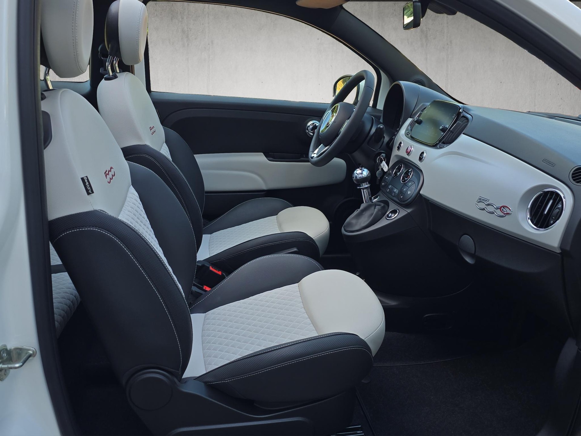 FIAT 500 C 0.9 T TwinAir Star-image-13