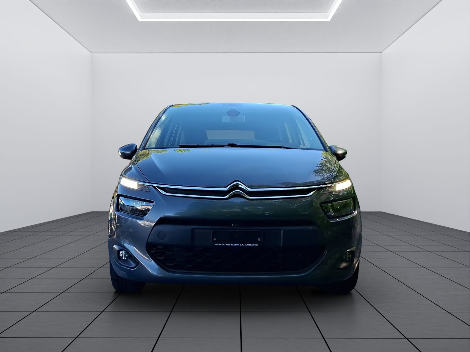 CITROEN C4 Picasso 1.6i 16V THP Exclusive-showroom-element-1
