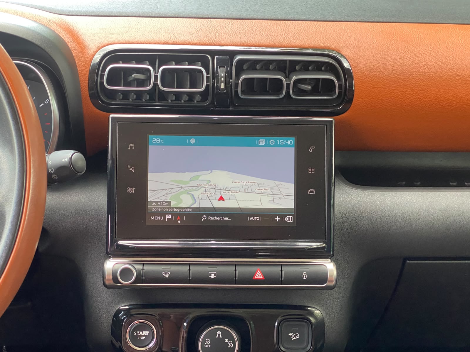 CITROEN C3 Aircross 1.2i PureTech Shine - Nouvelle Expertise & Courroie de Distribution & Pompe à eau + Grand Service Fait le 31.07.2026-image-21