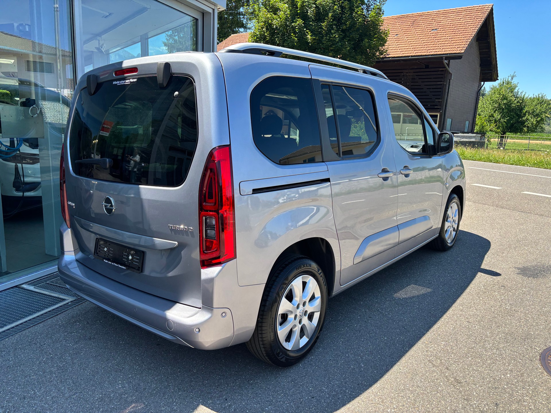 OPEL Combo Life 1.5 Innovation-image-3