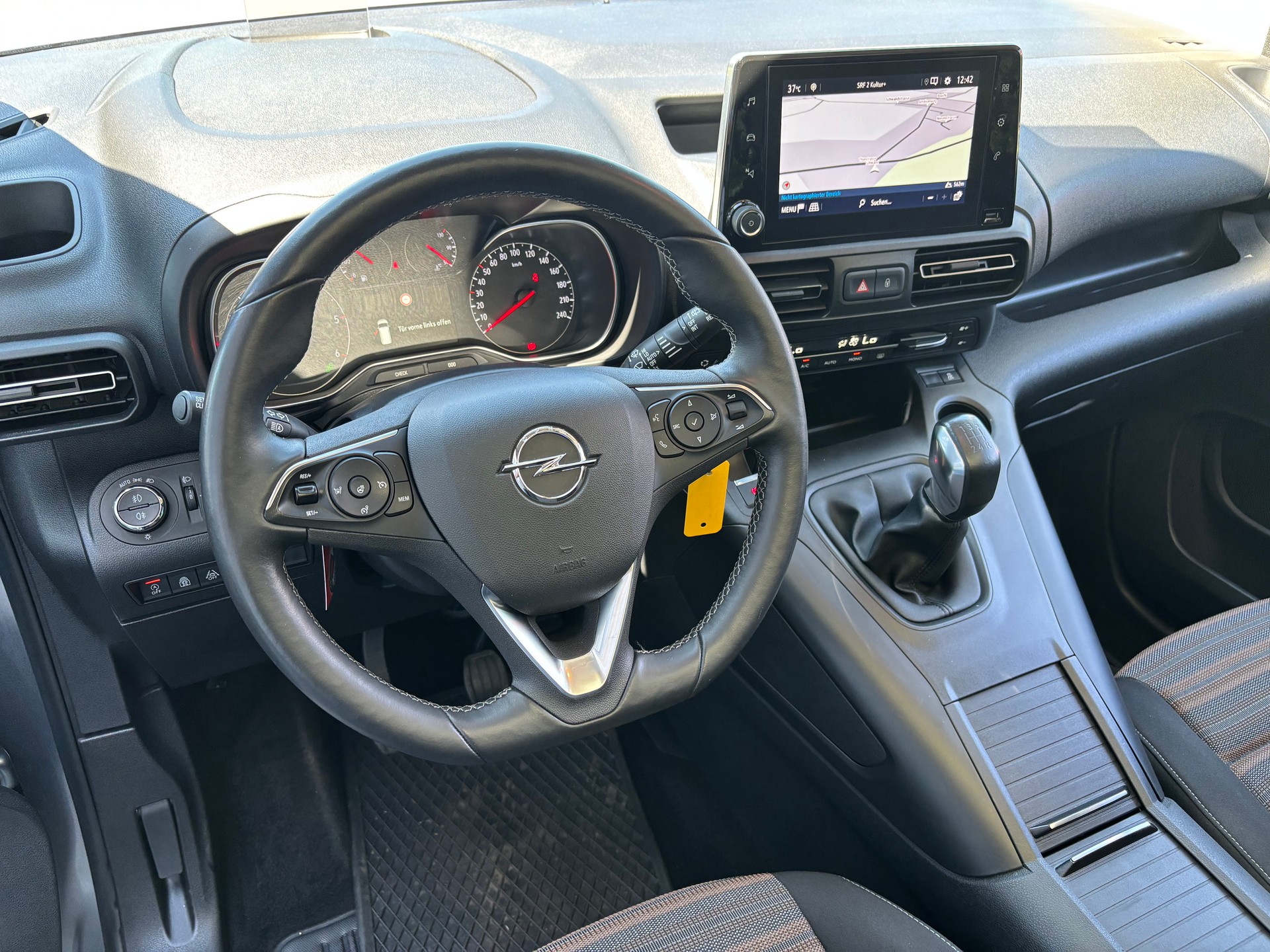 OPEL Combo Life 1.5 Innovation-image-11