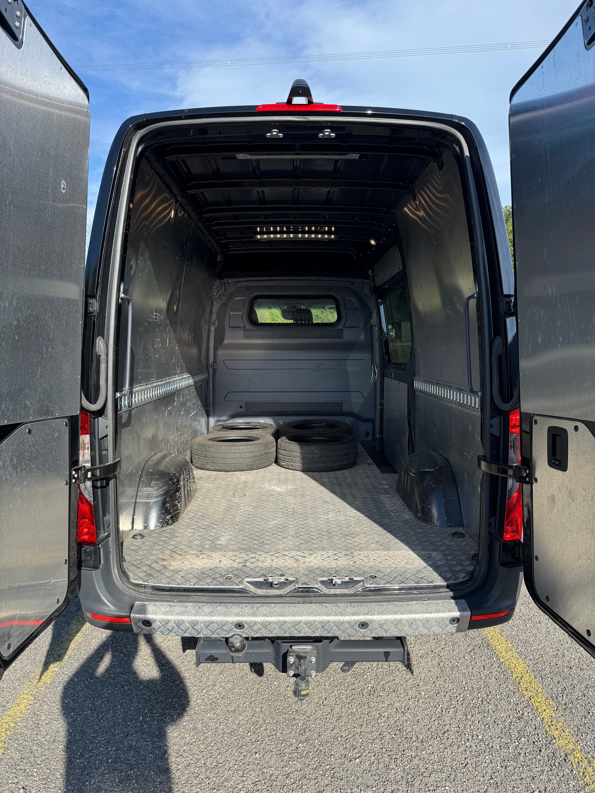 MERCEDES-BENZ Sprinter 319 CDI Standard 9G-TRONIC-image-6