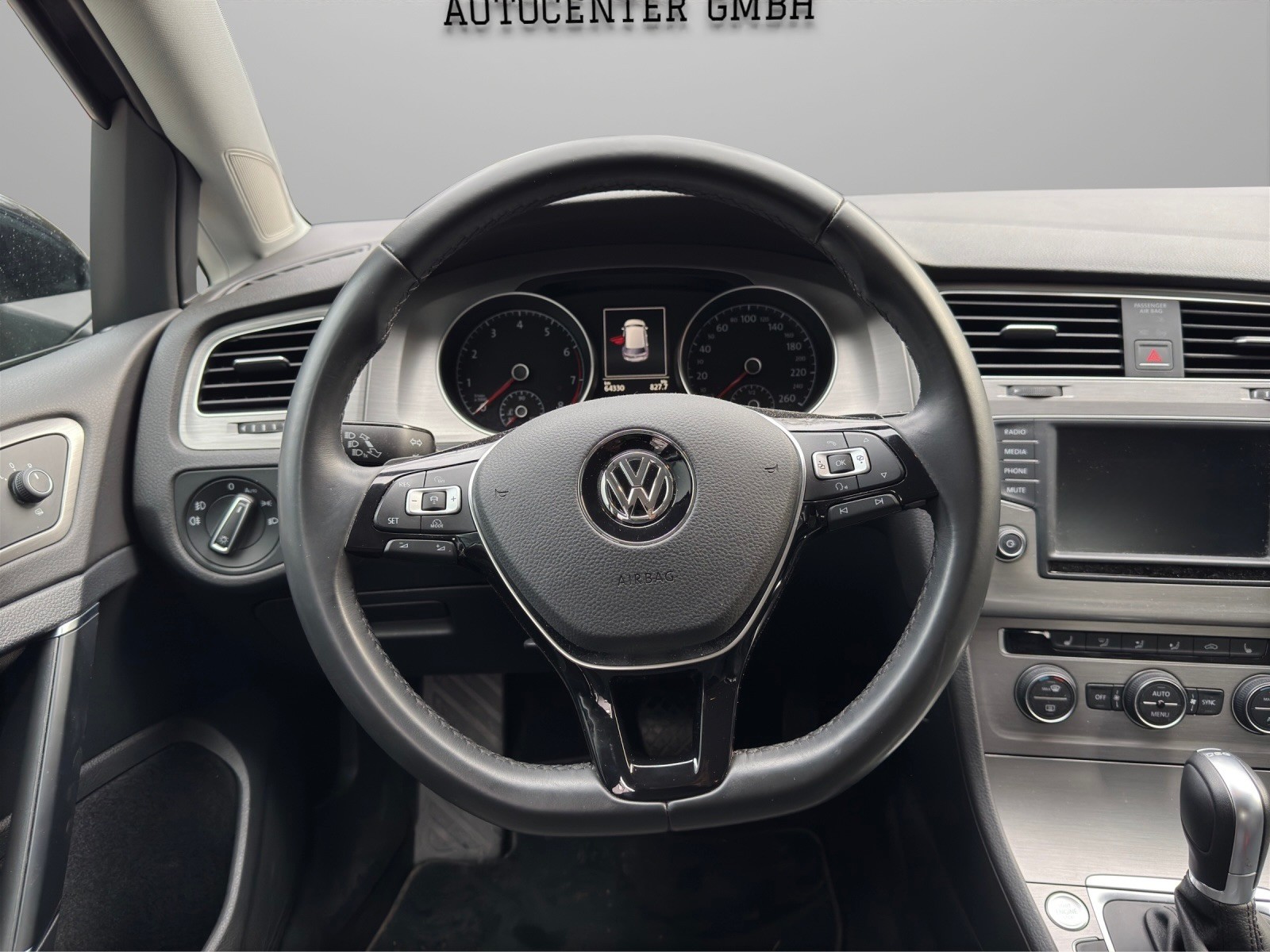 VW Golf 1.4 TSI Comfortline DSG-image-9