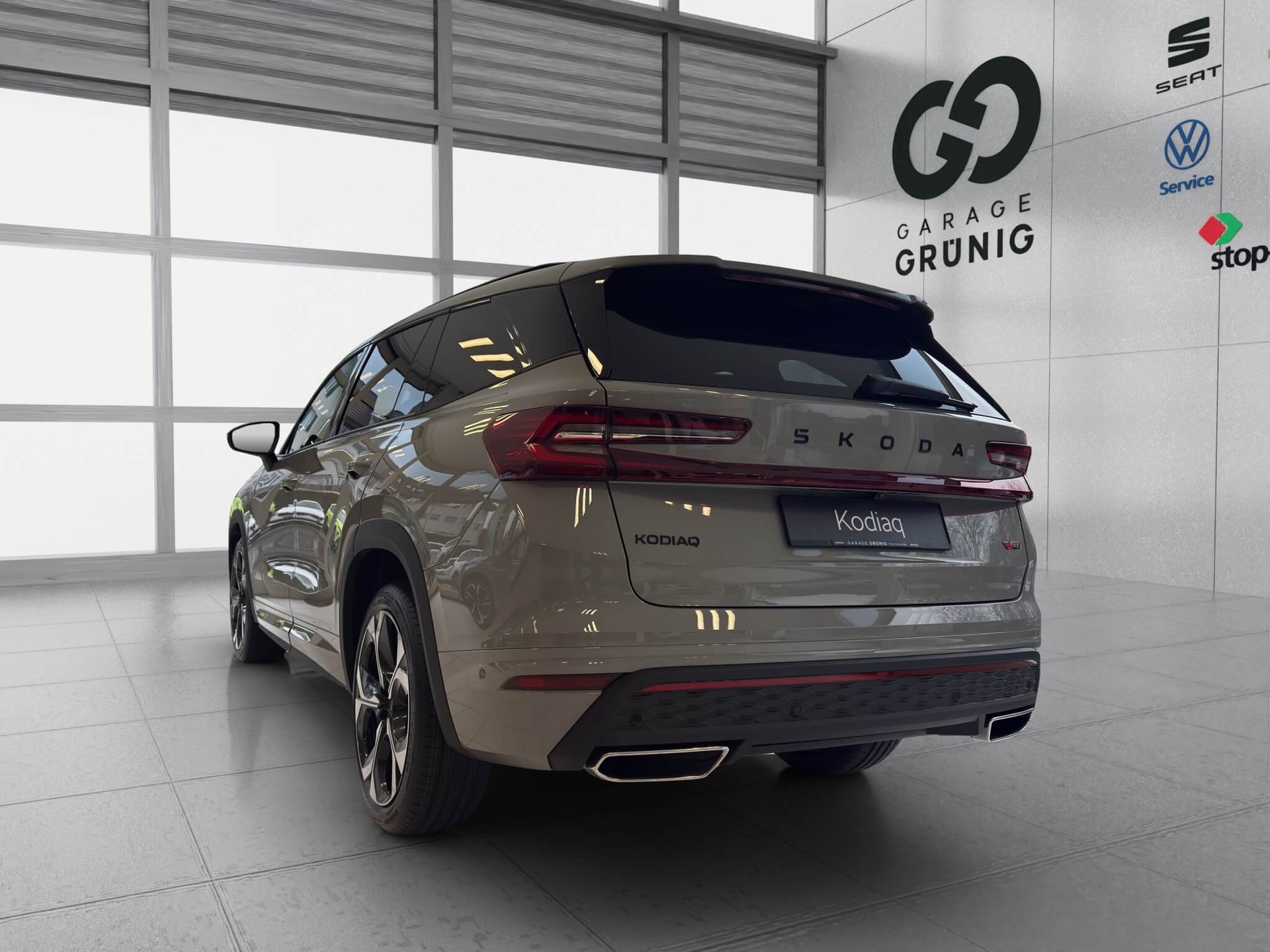 SKODA Kodiaq 2.0 TSI RS 4x4-showroom-element-3