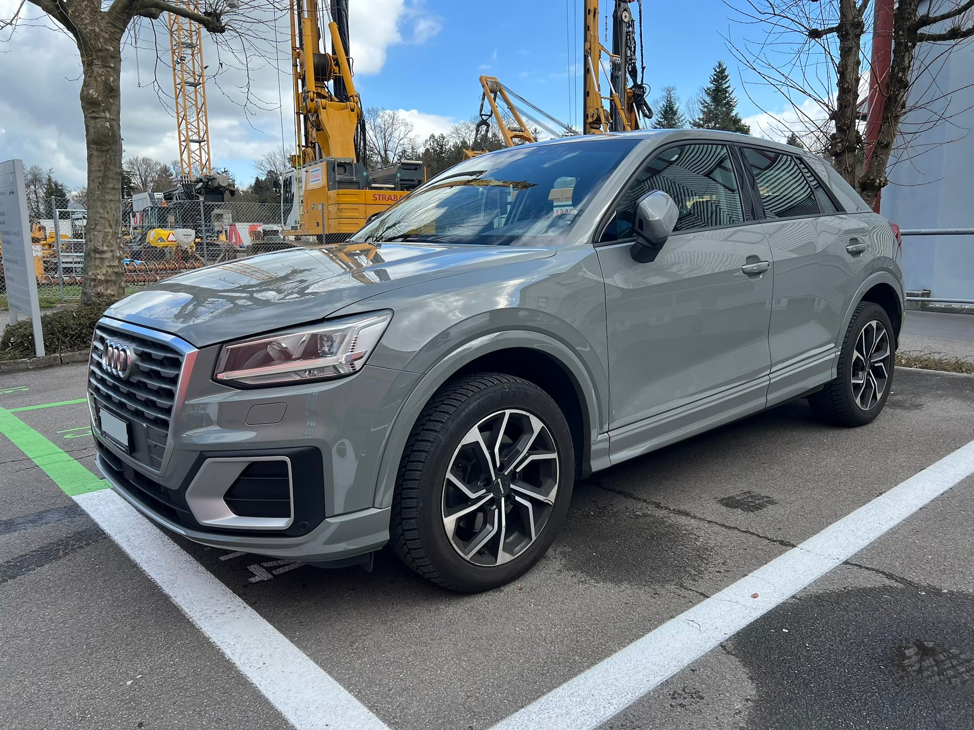 AUDI Q2 2.0 TFSI design quattro S-tronic*TOP AUTO*-showroom-element-2