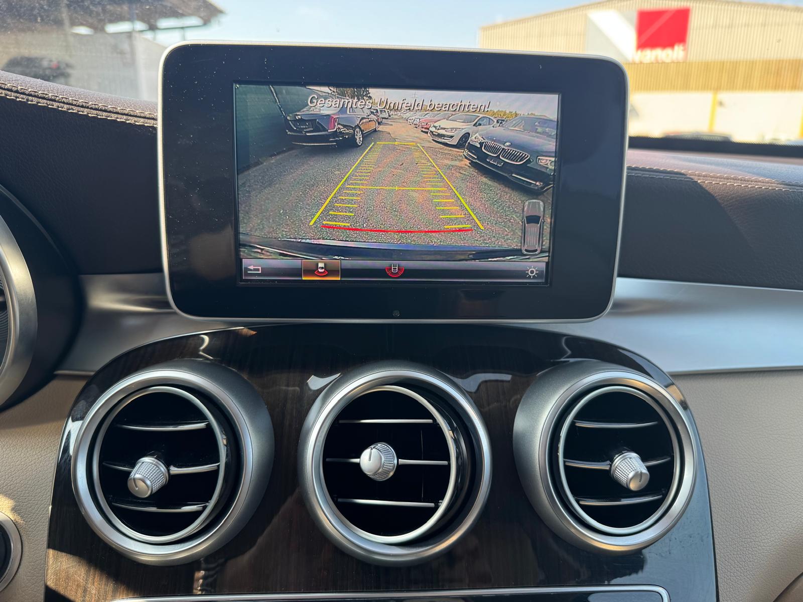 MERCEDES-BENZ GLC 350 d Exclusive 4Matic 9G-Tronic-image-12