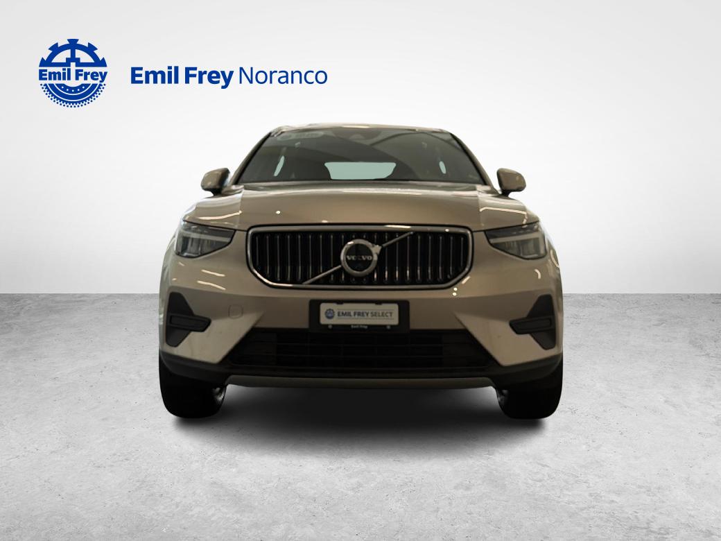 VOLVO XC40 1.5 T5 PiH Plus Bright-image-8