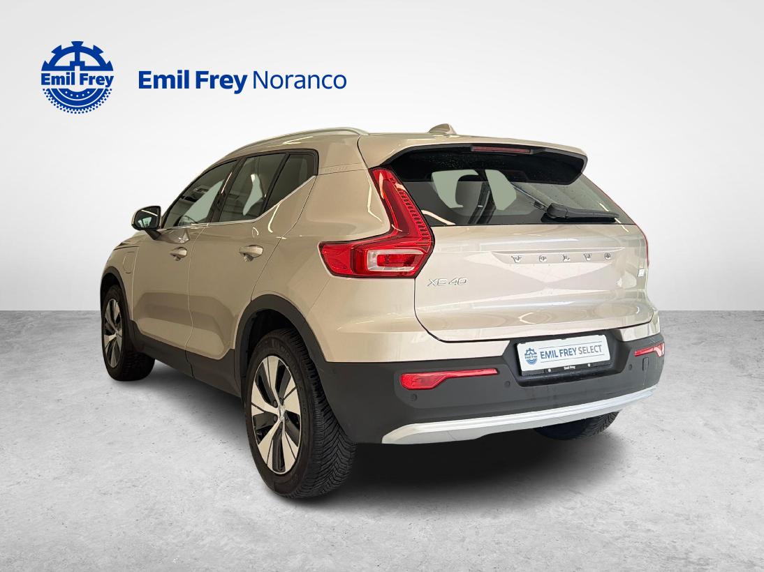 VOLVO XC40 1.5 T5 PiH Plus Bright-showroom-element-3