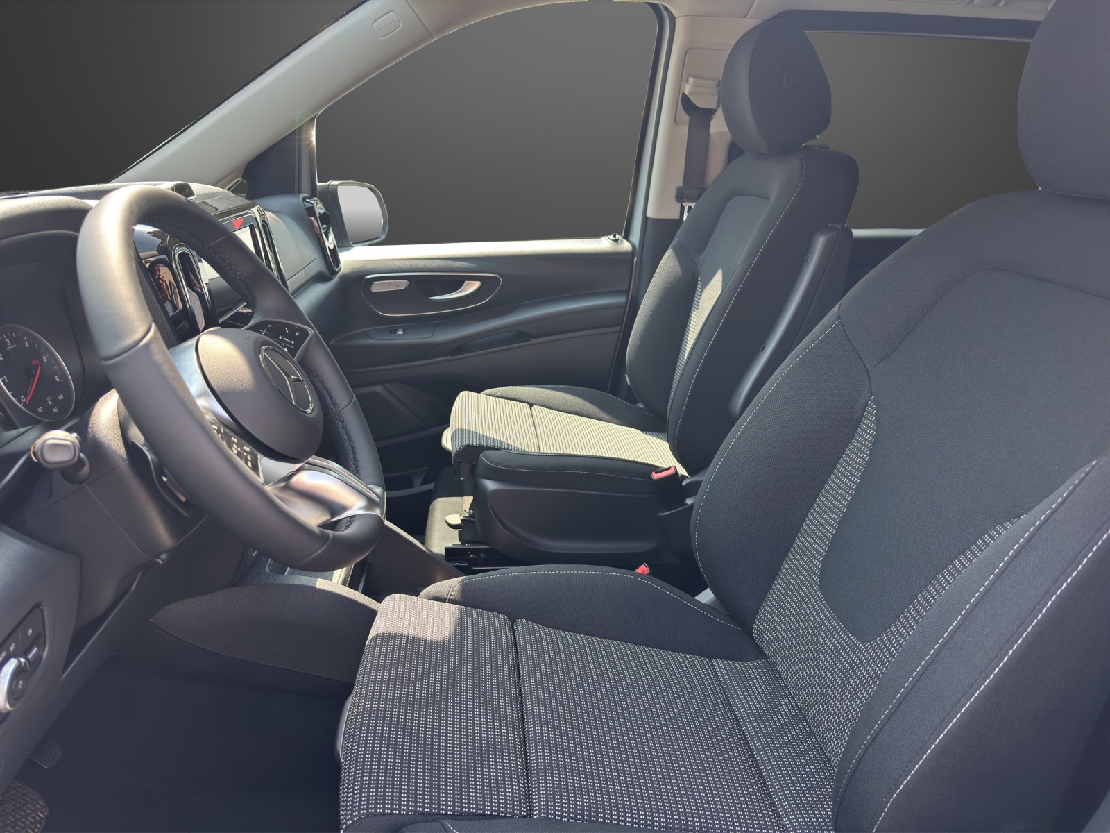 MERCEDES-BENZ Vito 116 CDI Lang Tourer 9G-Tronic 4M Select-image-6