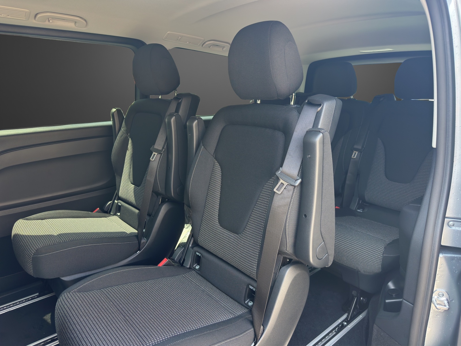 MERCEDES-BENZ Vito 116 CDI Lang Tourer 9G-Tronic 4M Select-image-7
