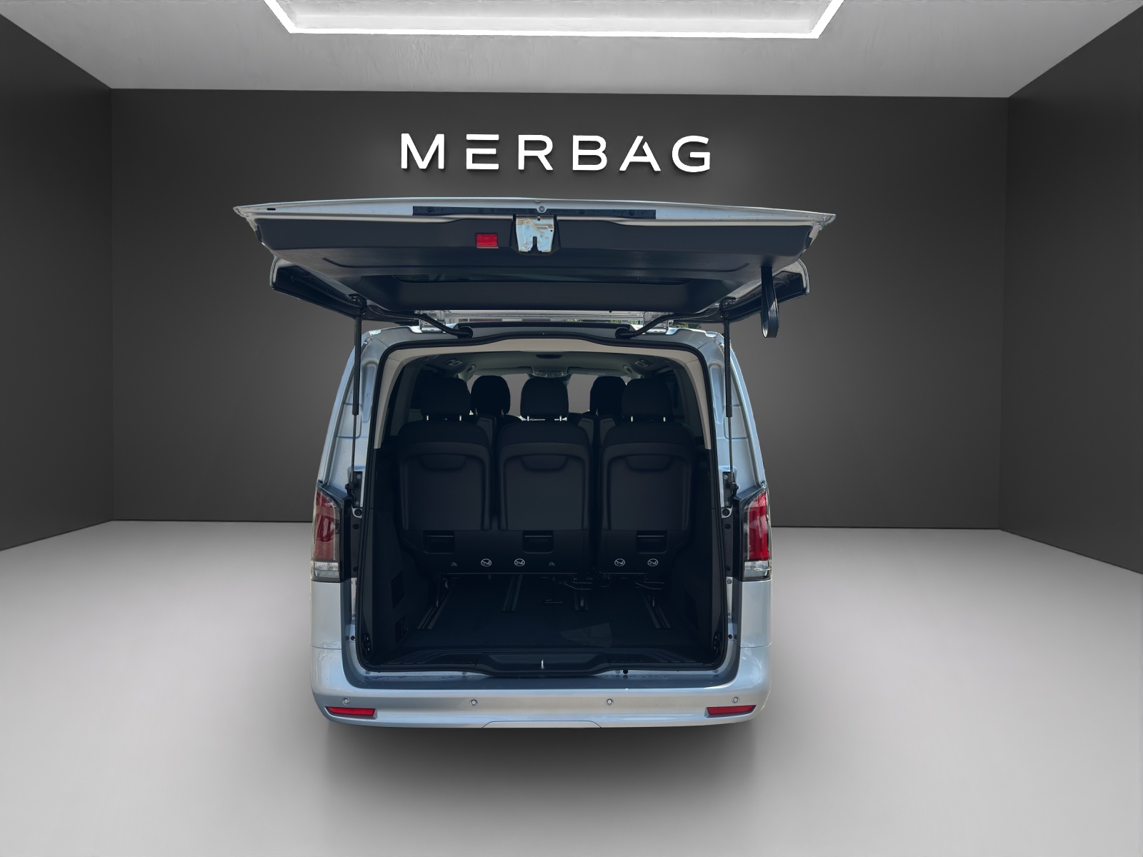 MERCEDES-BENZ Vito 116 CDI Lang Tourer 9G-Tronic 4M Select-image-10