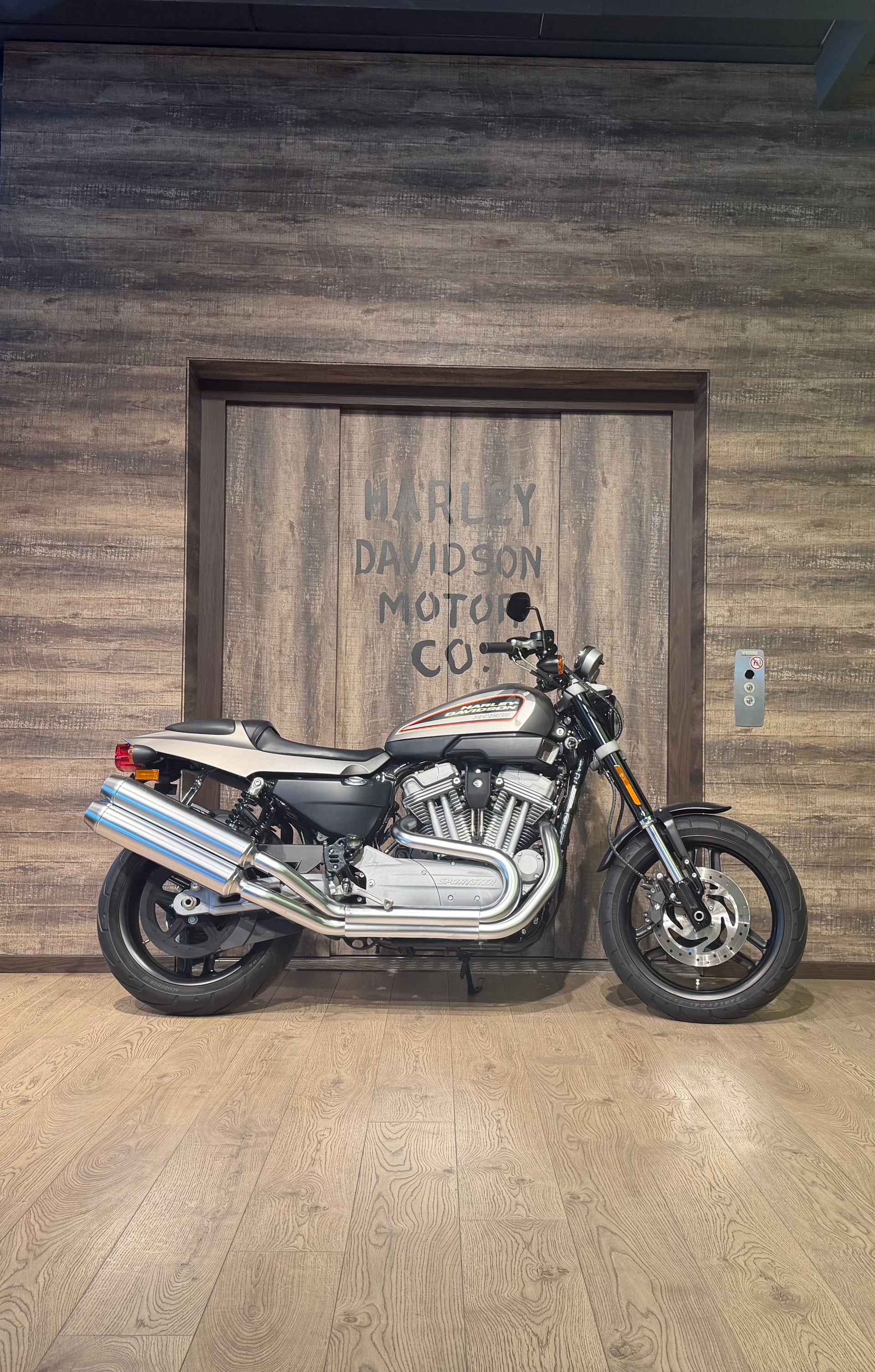 HARLEY-DAVIDSON XR 1200
