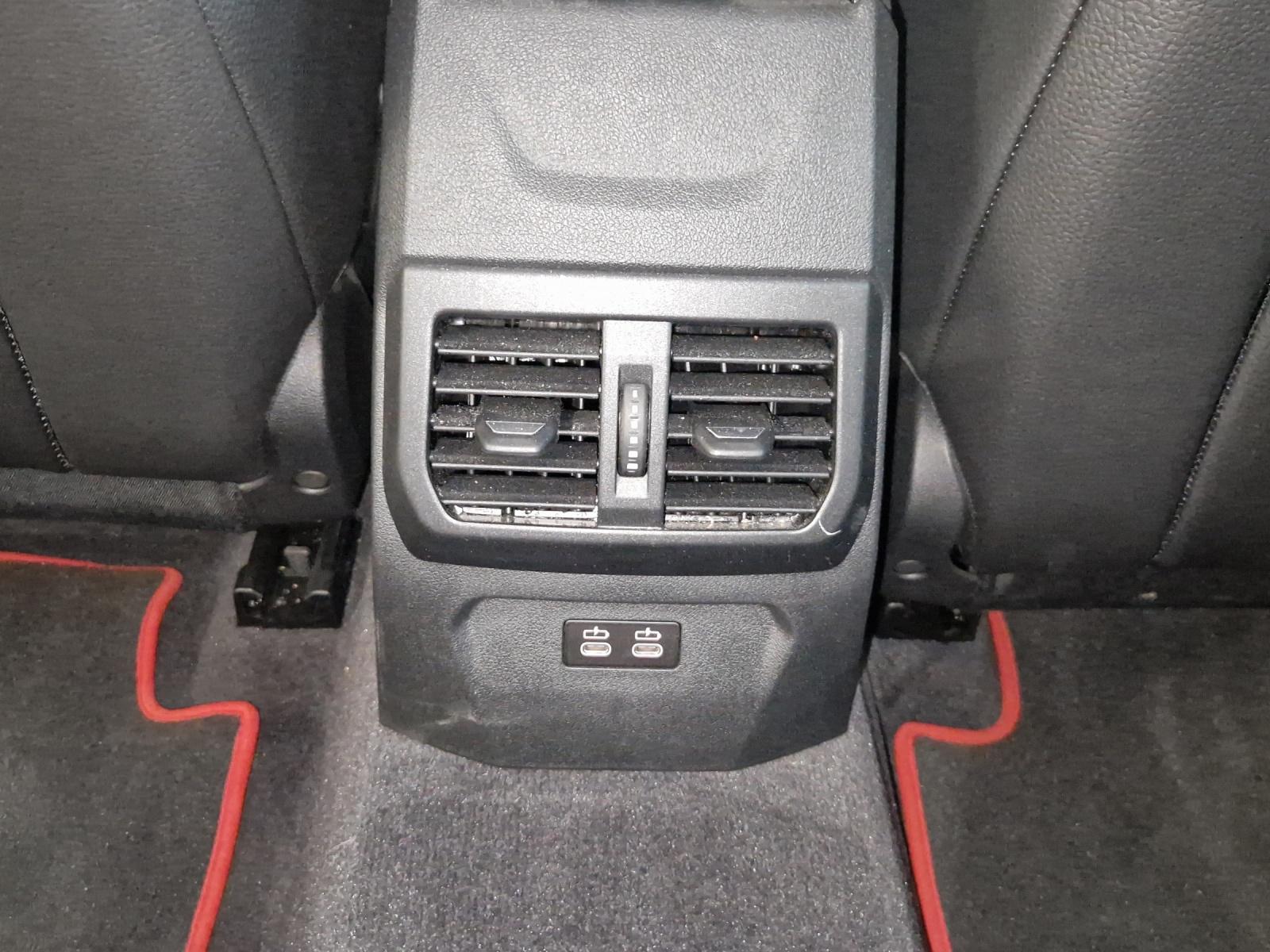 BMW 128ti-image-23