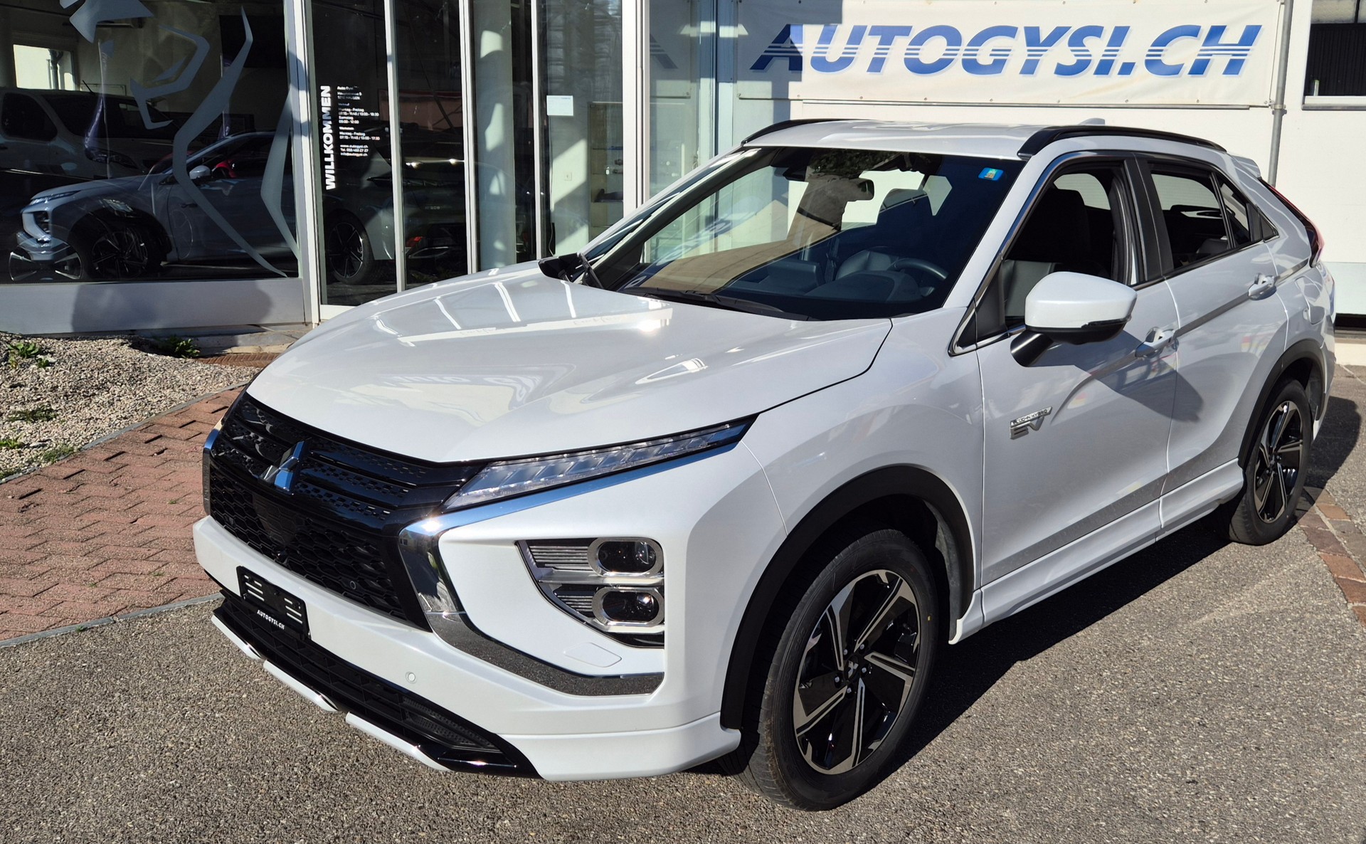 MITSUBISHI Eclip.Cross PHEV Instyle-image-4