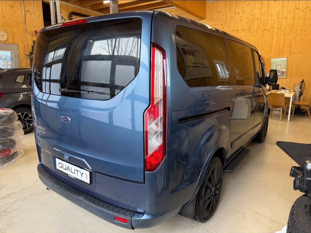 FORD Tourneo Custom 320 L1H1 Titanium X A-showroom-element-3