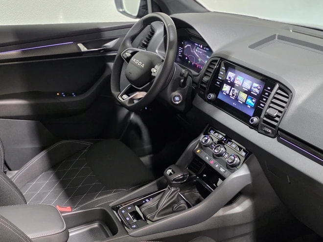 SKODA Karoq 1.5 TSI SportLine DSG-image-19