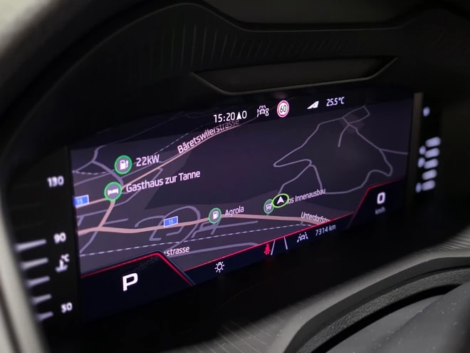 SKODA Karoq 1.5 TSI SportLine DSG-image-8