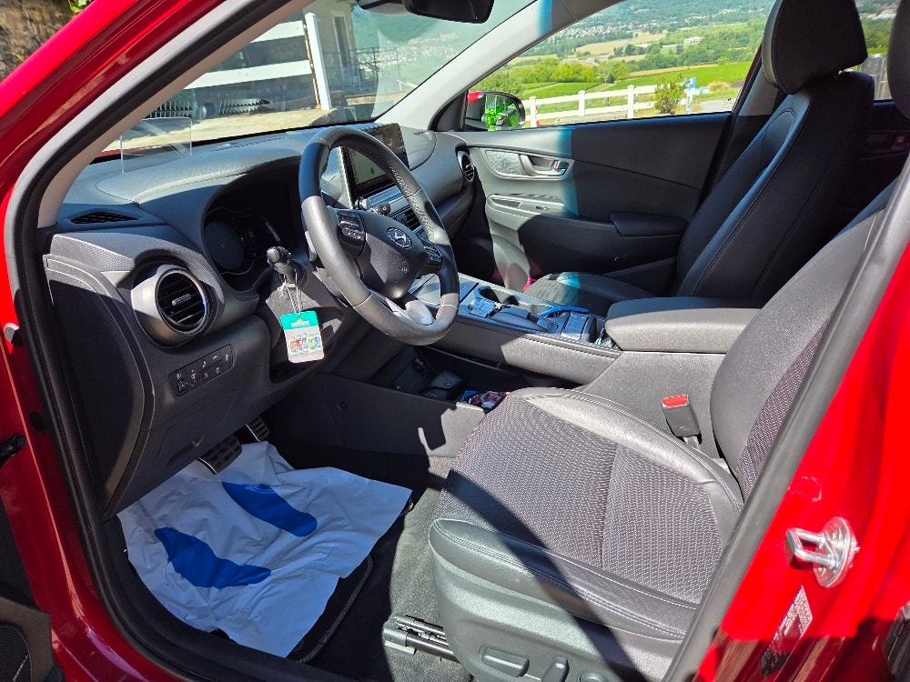 HYUNDAI 64 kWh Electric Vertex-image-4