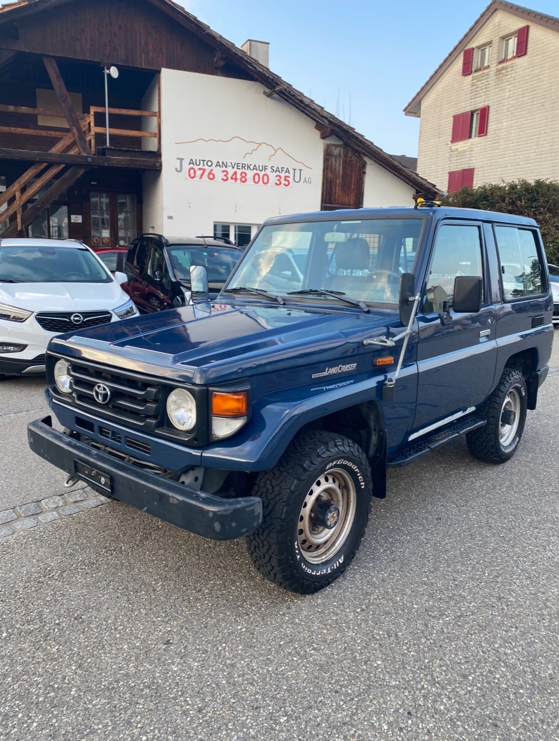 TOYOTA Land Cruiser 400 HdT 4.2 D